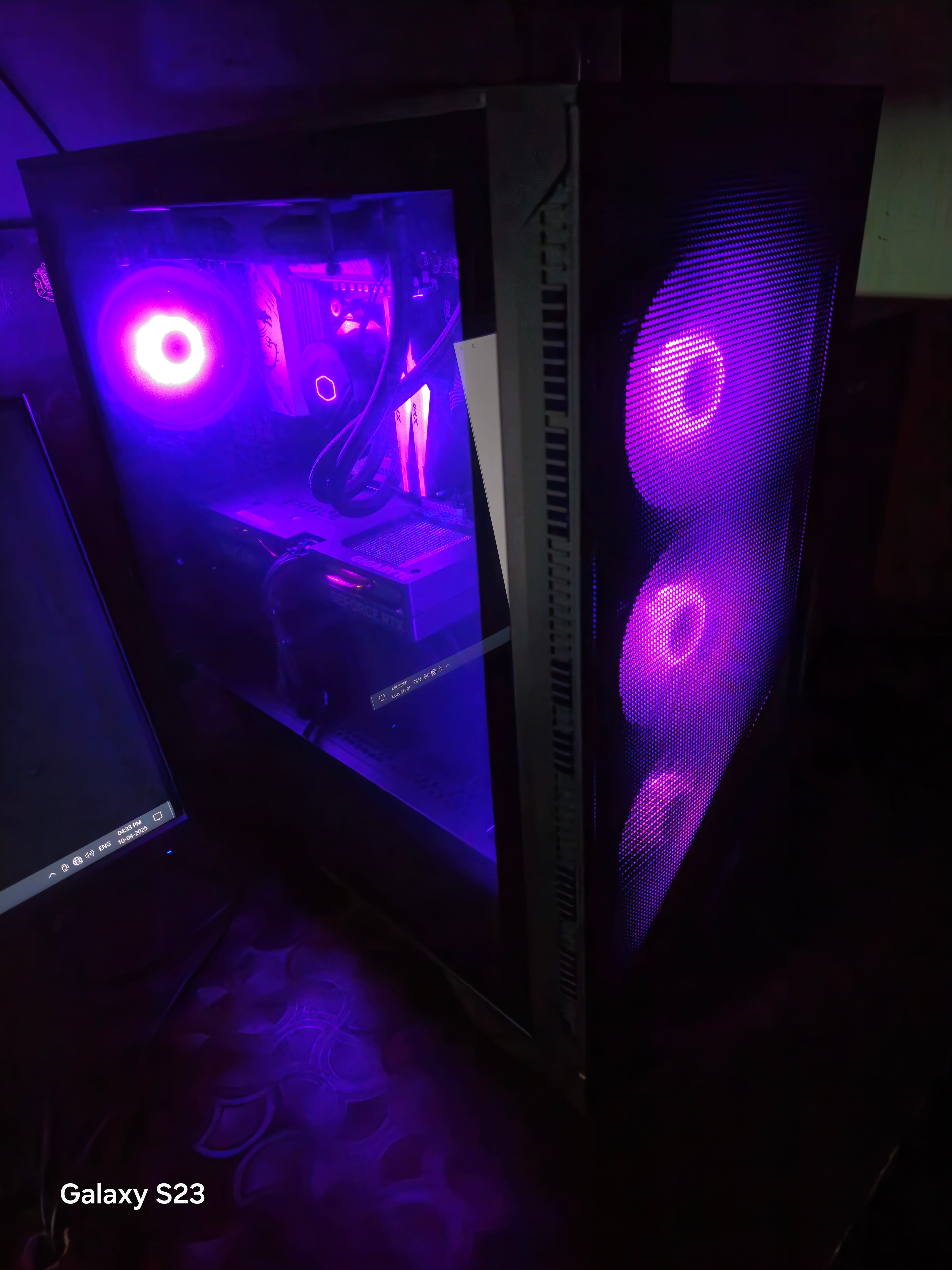 MSI MAG Forge 320R Airflow Mid-Tower PC Case